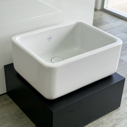 Shaws Butler 600 Fireclay Sink - no overflow