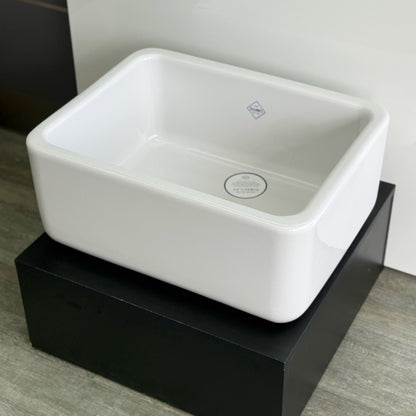 Shaws Butler 600 Fireclay Sink - no overflow