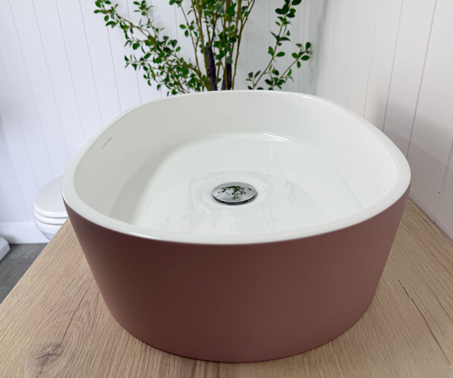 Victoria + Albert Ios 54 Basin Matt Pink