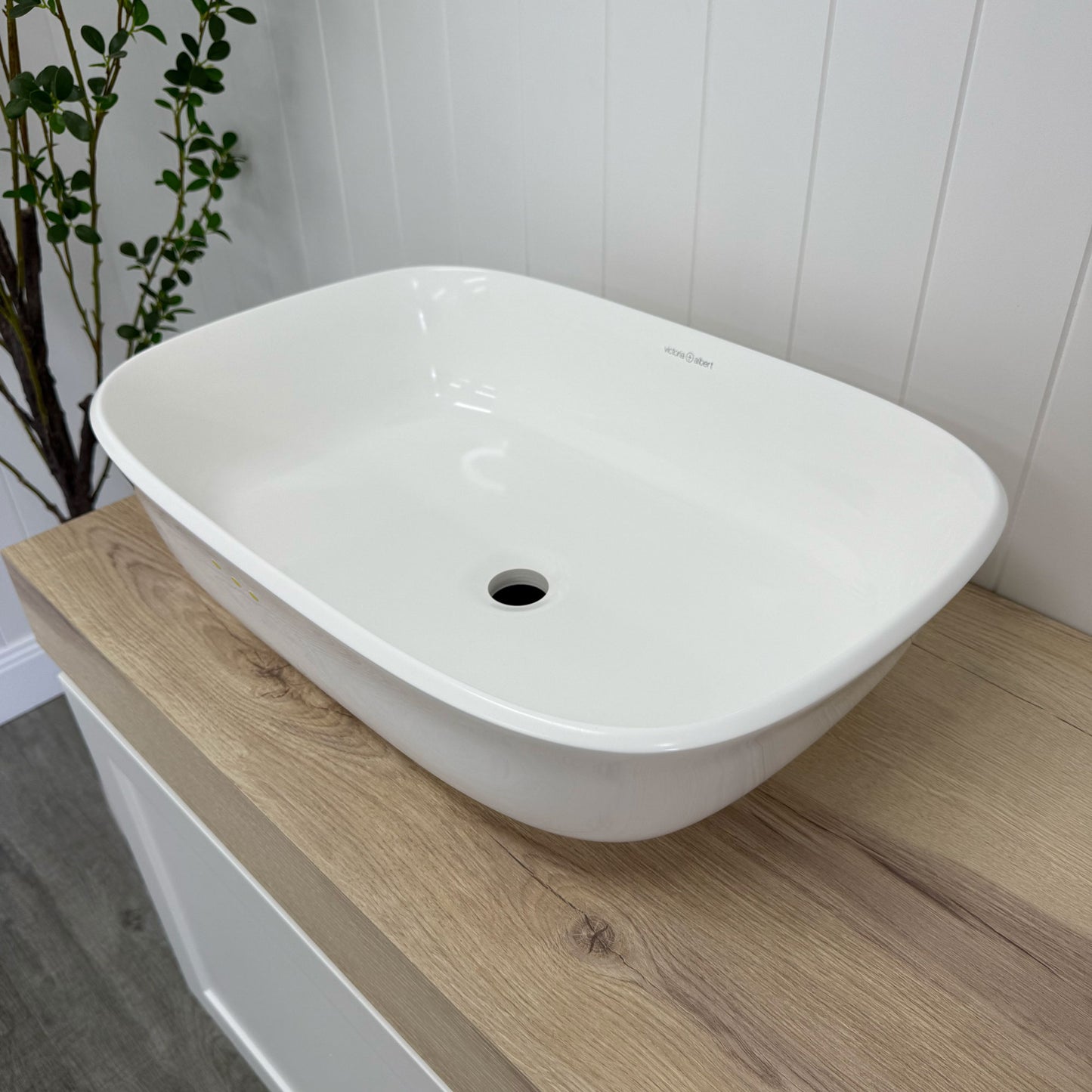 Victoria + Albert Amiata 60 Basin