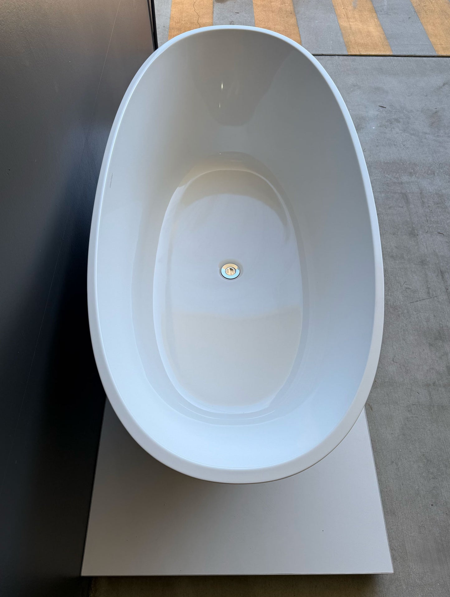 Victoria + Albert Ionian Bath (Ex-Display 2)