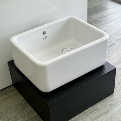 Shaws Butler 600 Fireclay Sink