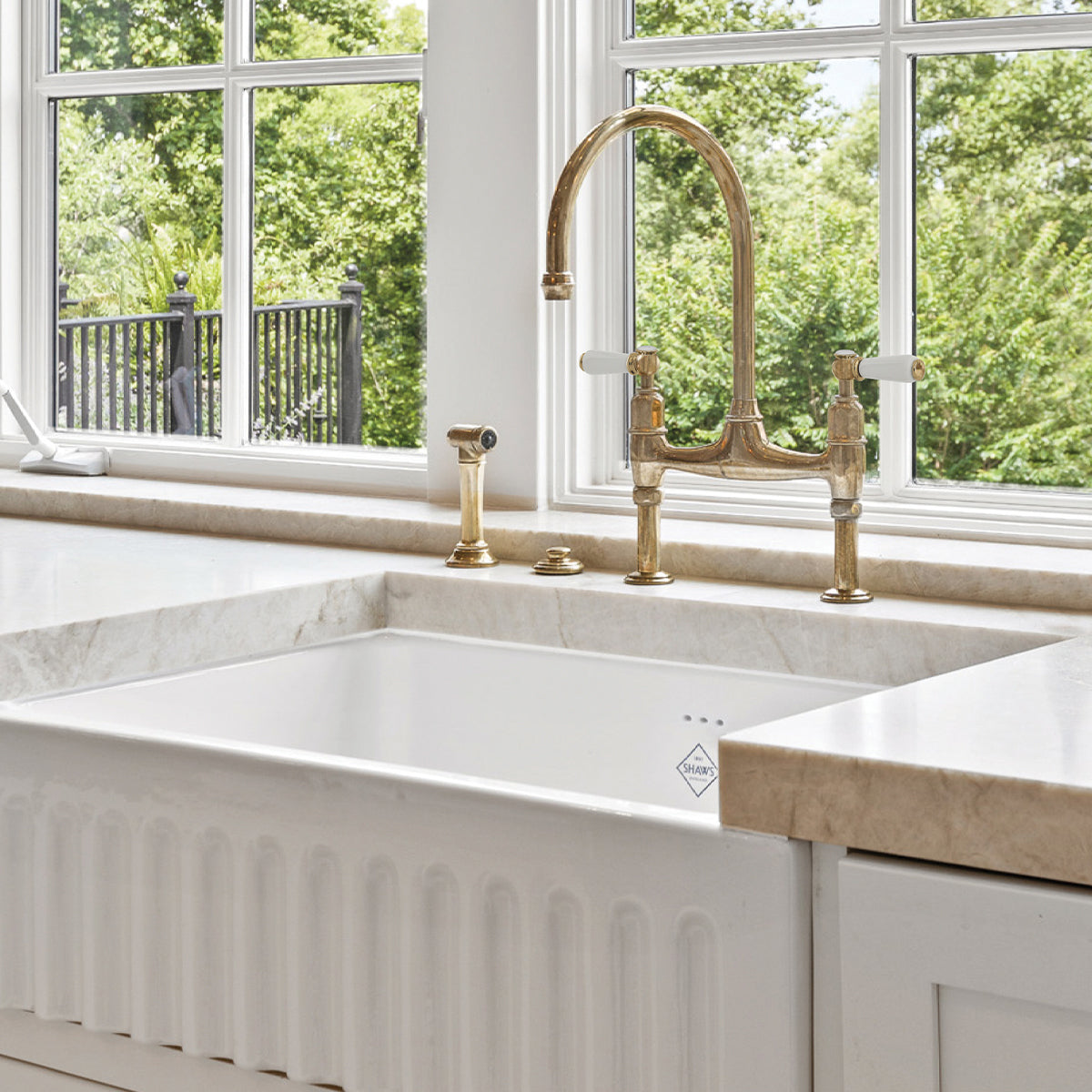 Shaws by Perrin & Rowe Pendleton Mixer with Spray Rinse