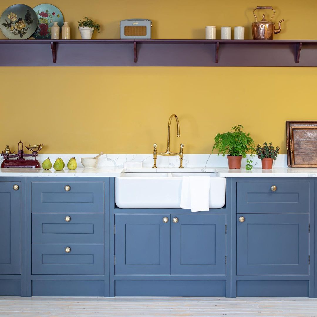 Shaws Double Bowl 800 Fireclay Sink - No Overflow