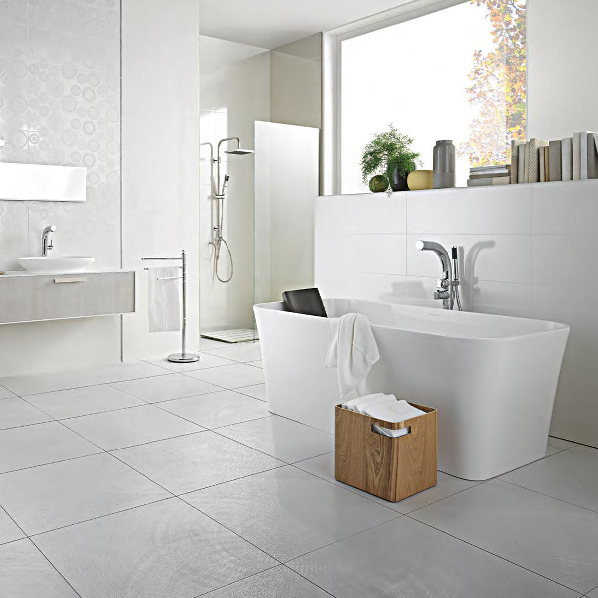 Victoria + Albert Edge Bath